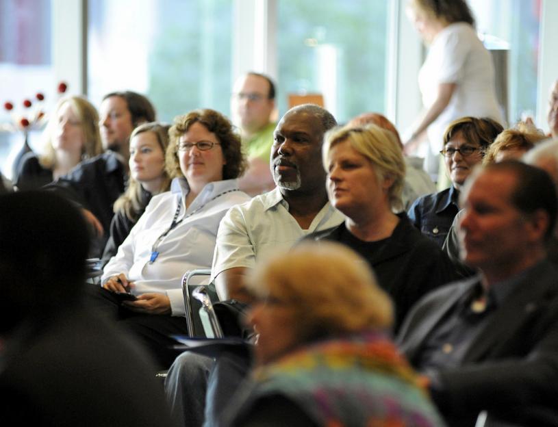 Delegates at the AFT convention in Seattle listen to a presentation