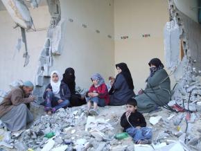 Families returned to what was left of their homes in Jabalia, Gaza