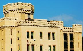 Bergen County Jail in New Jersey, where a 22-year-old immigrant detainee committed suicide in 2007