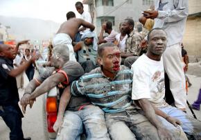 Victims of the earthquake in Port-au-Prince