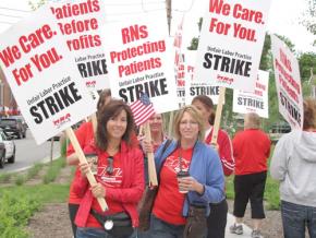 Nurses at Minneapolis Children's Hospital on the picket line