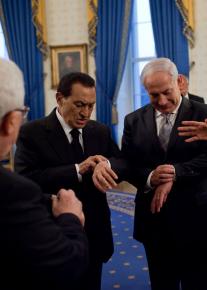 Egyptian President Hosni Mubarak and Israeli Prime Minister Benjamin Netanyahu