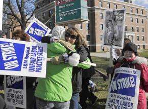 Nurses on the picket line at Lawrence and Memorial Hospital